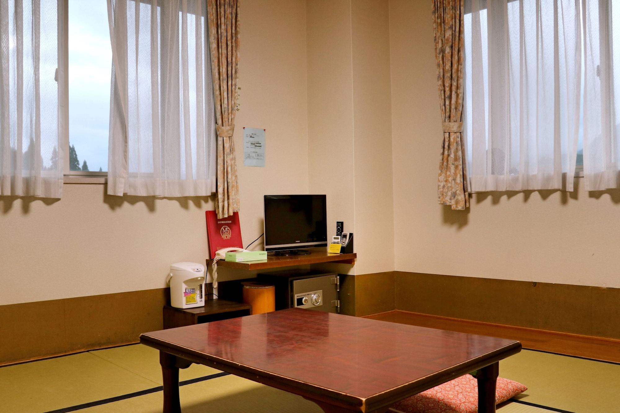 Resort Inn Marion Shinano Otari Exteriör bild